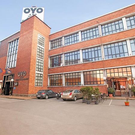 OYO Hotel Parque Empresarial Avilés Exterior foto