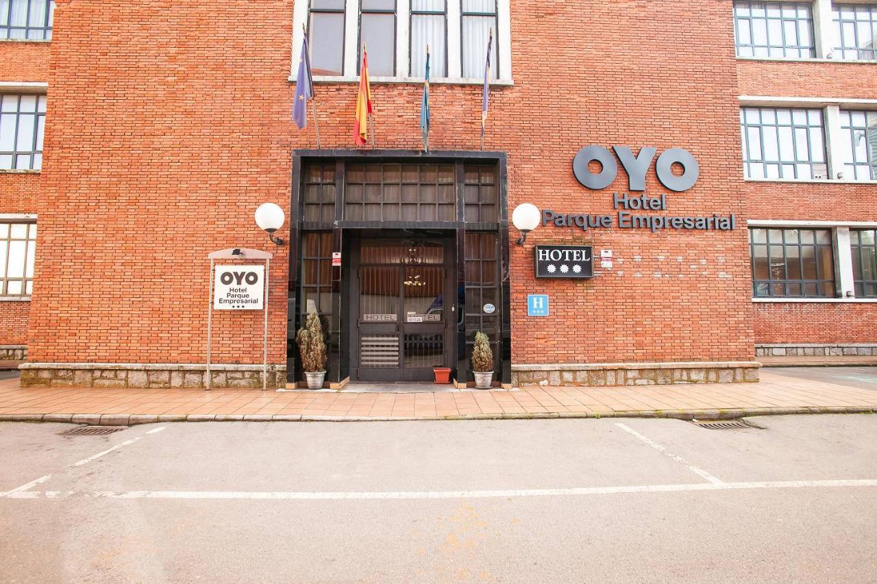 OYO Hotel Parque Empresarial Avilés Exterior foto